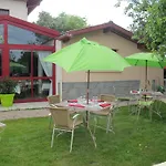 Hotel Du Parc Labarthe-Inard